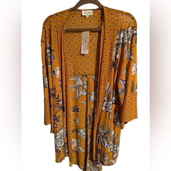 Siren Lily Accessories - NWT Siren Lily Women’s Mustard Floral Coverup – 1X – Sheer Shawl with Sleeves